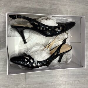 Calvin Klein Womens Heels Dress Shoes Black Size 9 E3617